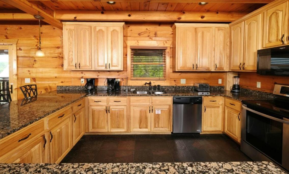 Smoky Vista Lodge Sevierville Exterior photo